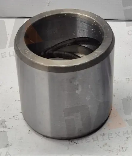 Втулка D=60х80 мм, L=77 мм (ковша нижняя и верхняя) LW300 / ZL30G