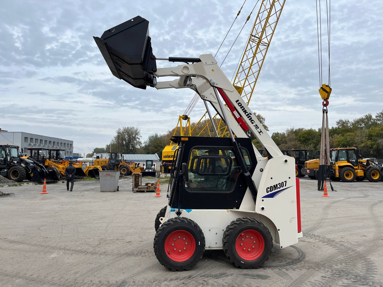 Мини-погрузчик Lonking CDM307 купить в Челябинске