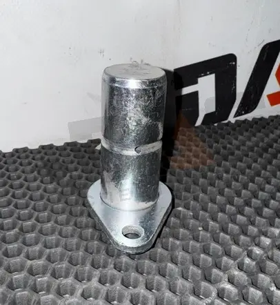 Палец г/цилиндра наклона стрелы