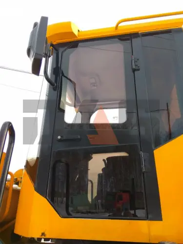 Кабина CDM855